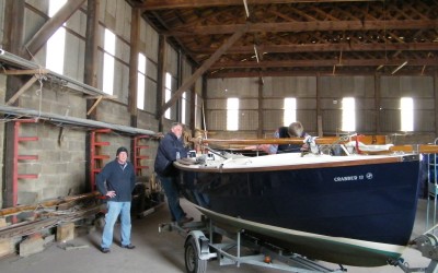 News 7 Volunteers get boats gleaming